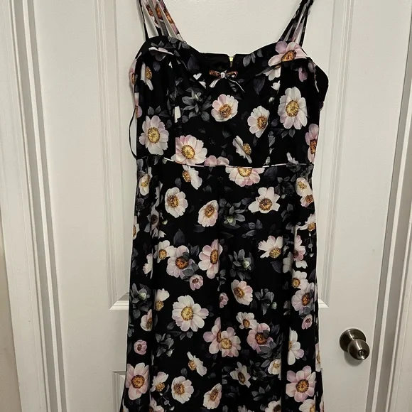 City chic Daytime Diva Dress … Size XS. …New with tag - Picture 4 of 10